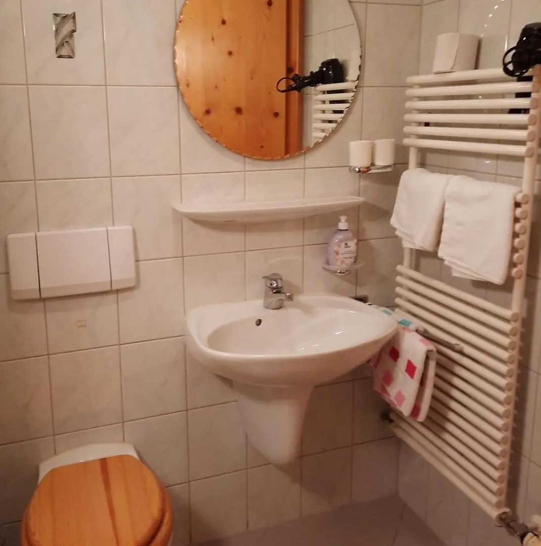 Gaestehaus Annemarie Reit im Winkl Guest house
