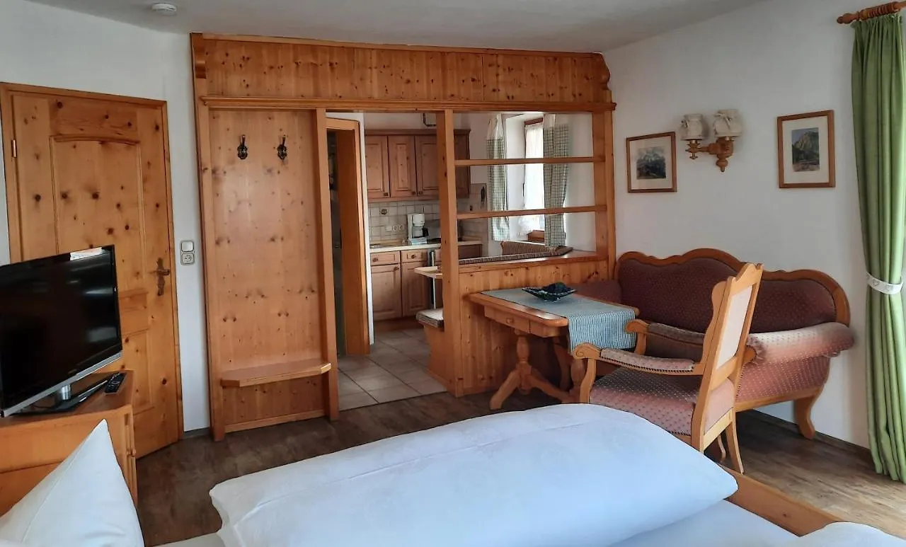 Gaestehaus Annemarie Reit im Winkl 0*,